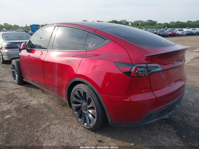 2024 TESLA MODEL Y 7SAYGDEF5RA333571 Photo 2
