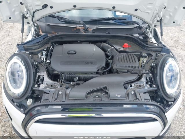 2023 MINI CONVERTIBLE WMW23DL06P3R10275 Photo 9