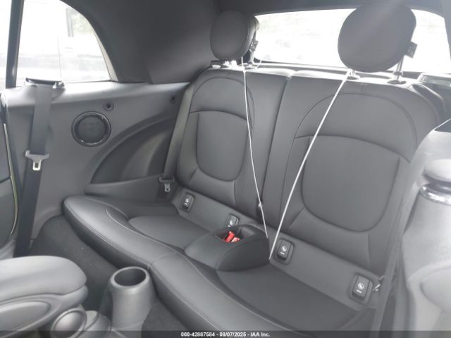 2023 MINI CONVERTIBLE WMW23DL06P3R10275 Photo 7