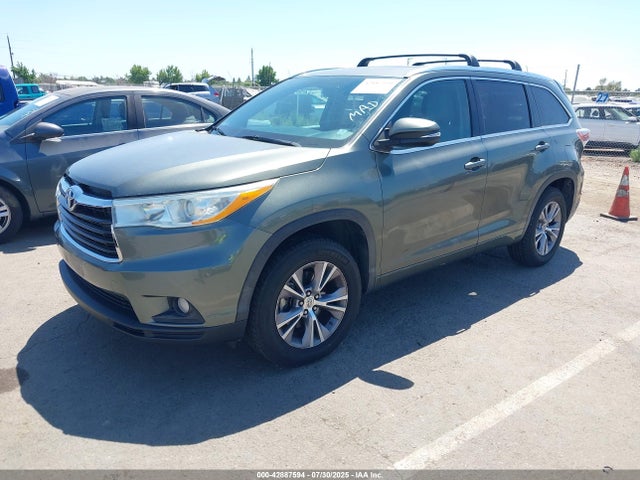 Toyota 2gr-fe 2014 5TDKKRFH2ES012059 Image 2