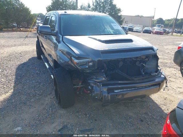 5TFDW5F19JX759493 Toyota 3ur-fbe