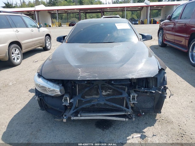 WBS3R9C57GK708770 BMW M4
