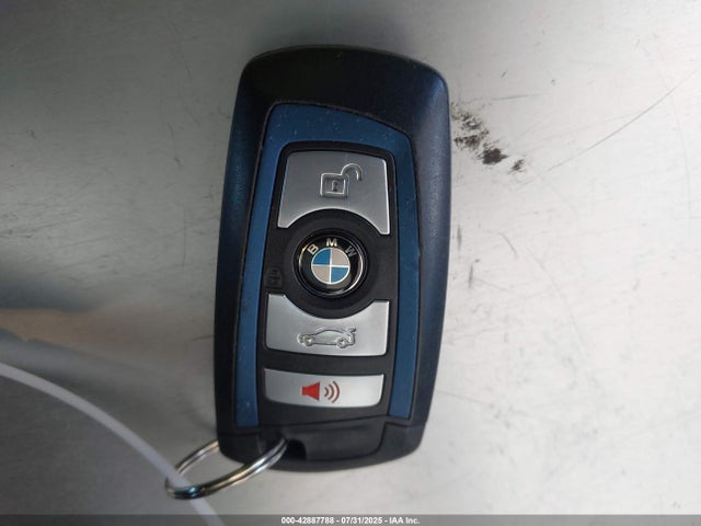 WBA8B9G55JNU96756 BMW 330I
