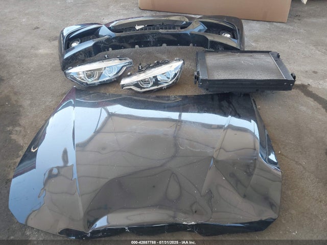 WBA8B9G55JNU96756 BMW 330I