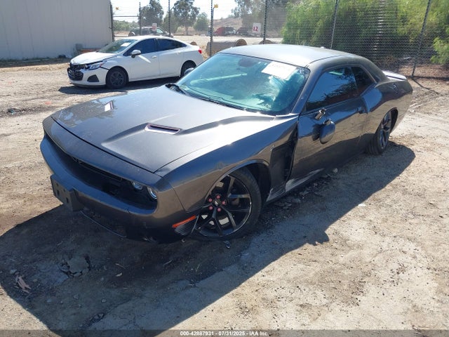 Dodge 2019 2019 2C3CDZAG7KH672237 Image 2
