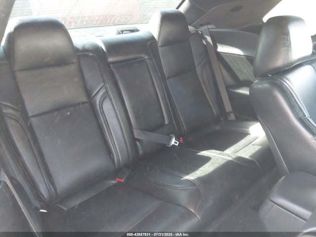 Dodge 2019 2019 2C3CDZAG7KH672237 Image 8