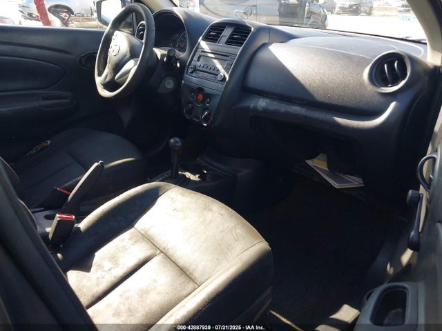 Nissan 2016 2016 3N1CN7AP3GL894191 Image 5