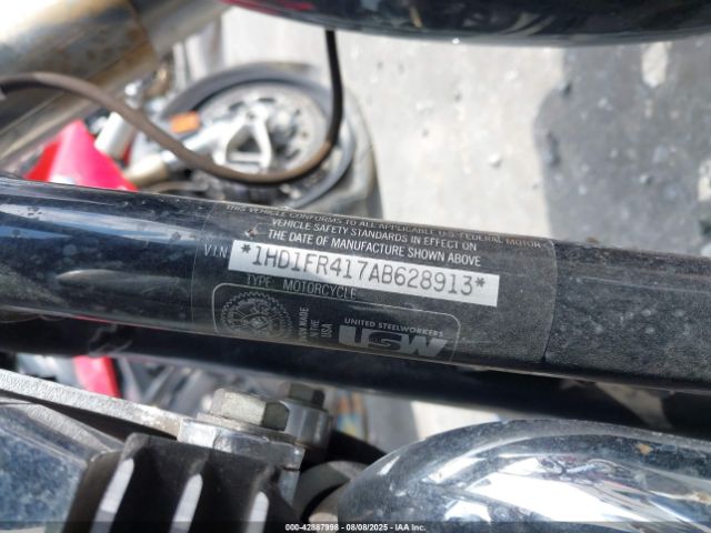 2010 HARLEY-DAVIDSON FLHRC 1HD1FR417AB628913 Photo 9