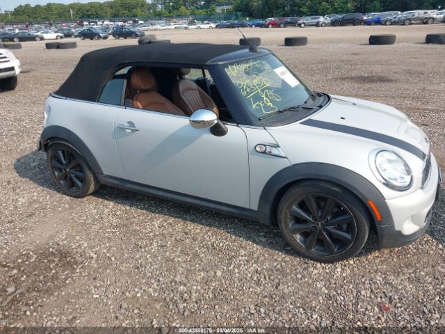 2014 MINI CONVERTIBLE WMWZP3C56ET707697 Photo 0