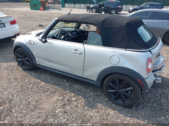 2014 MINI CONVERTIBLE WMWZP3C56ET707697 Photo 2