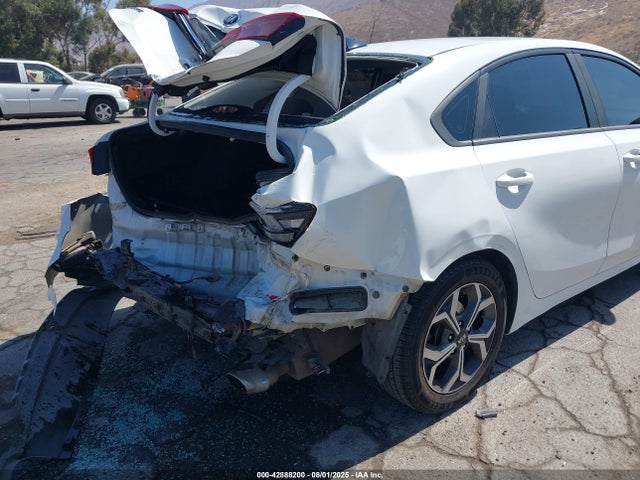 3KPF24AD8KE109717 KIA mpi nu