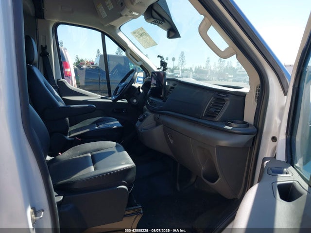 Ford 2022 2022 1FTBW9CK2NKA29973 Image 5