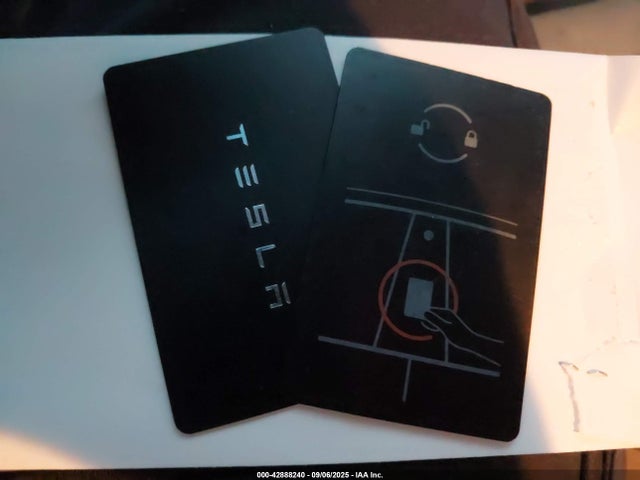 2021 TESLA MODEL 3 5YJ3E1EA0MF016051 Photo 10