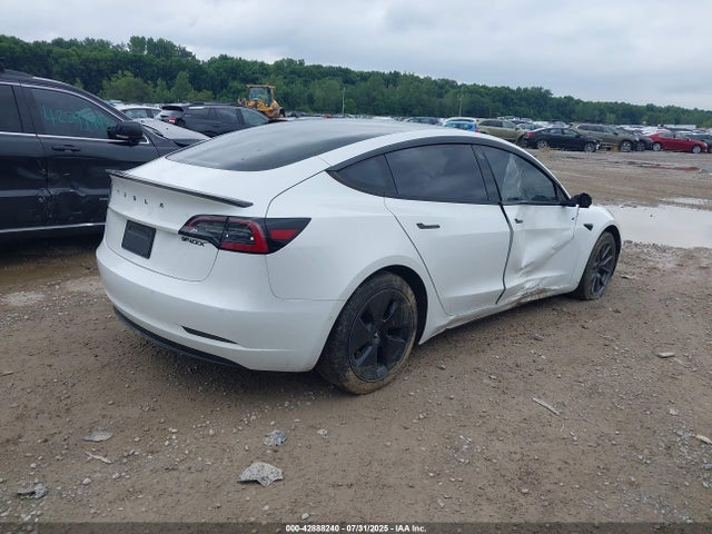 2021 TESLA MODEL 3 5YJ3E1EA0MF016051 Photo 3