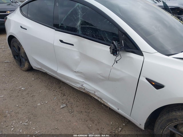 2021 TESLA MODEL 3 5YJ3E1EA0MF016051 Photo 5