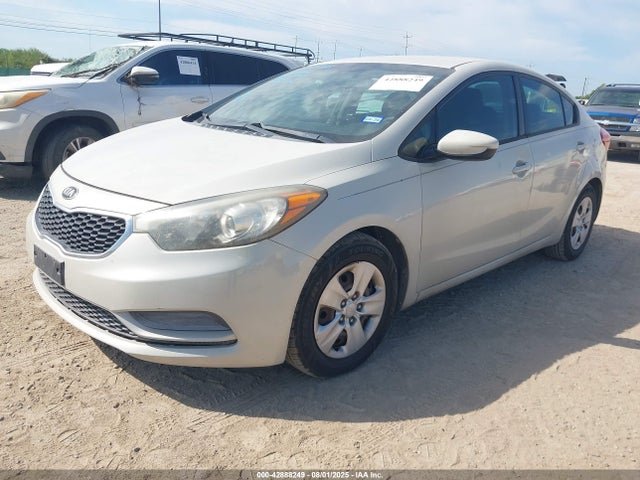 KIA dohc mpi nu 2015 KNAFK4A63F5271125 Image 2
