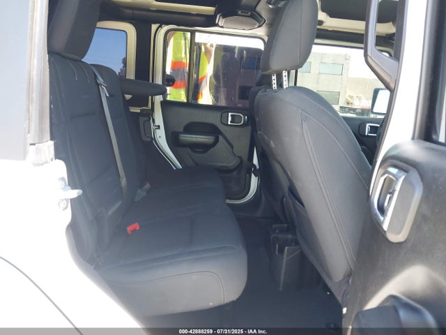 1C4HJXDN4JW252590 Jeep 2018