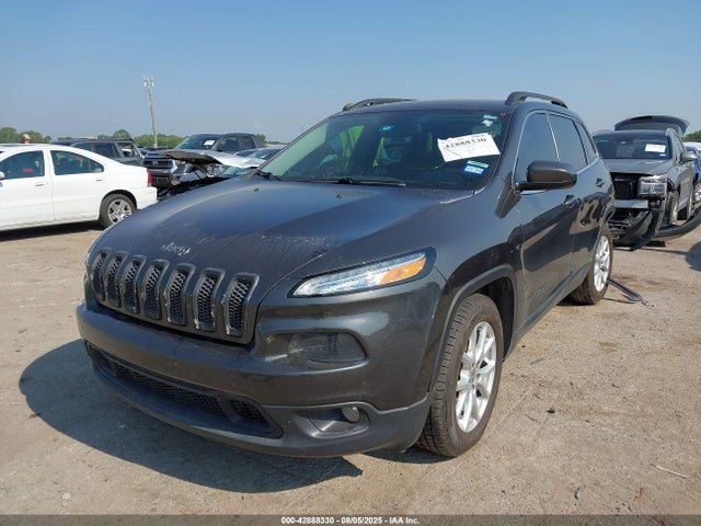 1C4PJLCB5GW149330 Jeep Cherokee