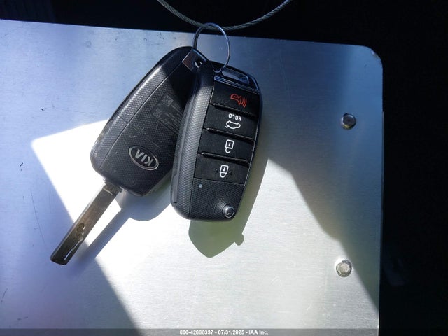 5XXGT4L38GG064072 KIA Optima Lx