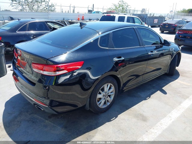 5XXGT4L38GG064072 KIA Optima Lx