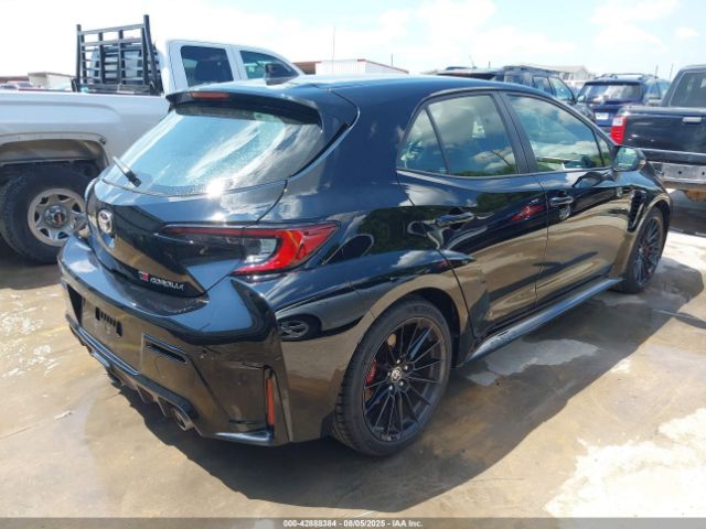 2024 TOYOTA GR COROLLA JTNABAAE7RA010557 Photo 3