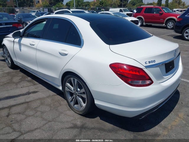 Mercedes-Benz C 300 2017 55SWF4JB2HU224608 Image 3