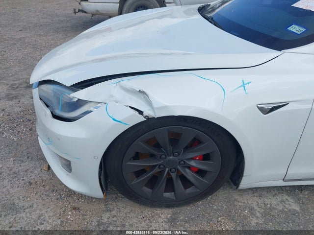 Tesla 2017 2017 5YJSA1E29HF215959 Image 24