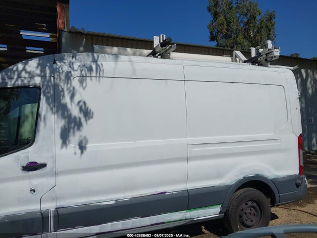 1FTBW2CM5JKA36421 Ford 2018