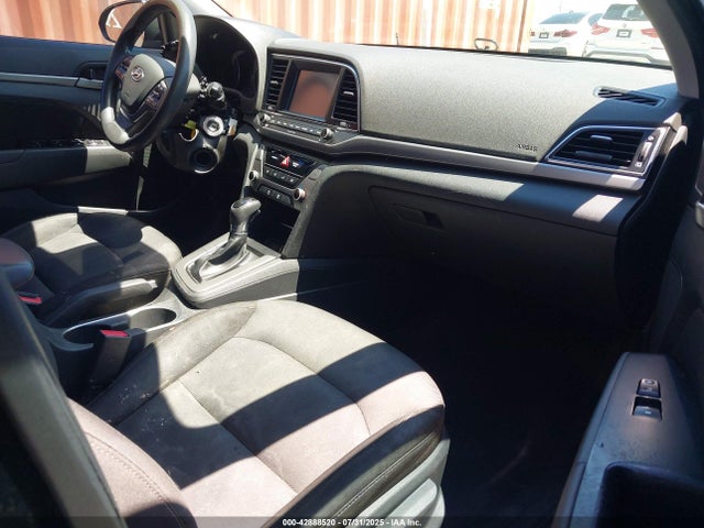 5NPD84LF7JH246906 Hyundai mpi nu