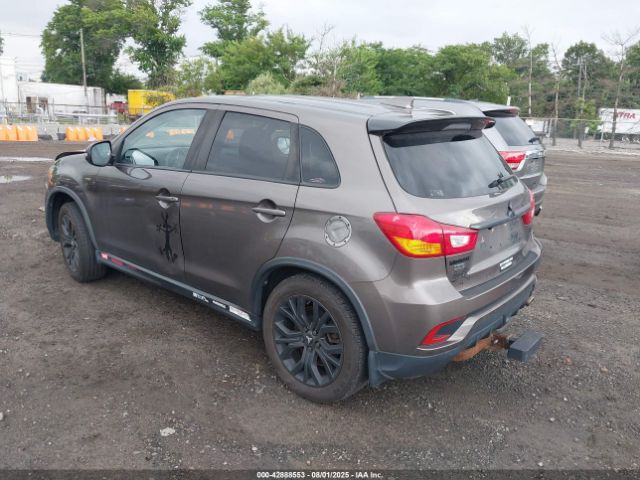 2018 MITSUBISHI OUTLANDER SPORT JA4AR3AU3JU006859 Photo 2