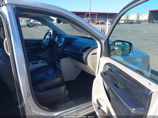 2012 Chrysler Town & Country Touring მანქანა იყიდება აუქციონზე, vin: 2C4RC1BG3CR286404, აუქციონის ნომერი: 42888606