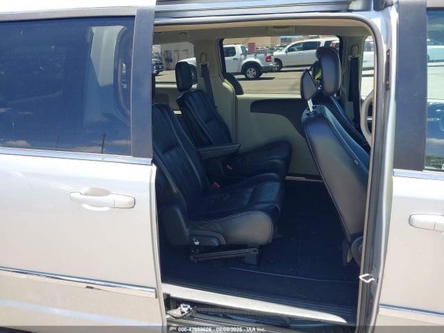 2012 Chrysler Town & Country Touring მანქანა იყიდება აუქციონზე, vin: 2C4RC1BG3CR286404, აუქციონის ნომერი: 42888606