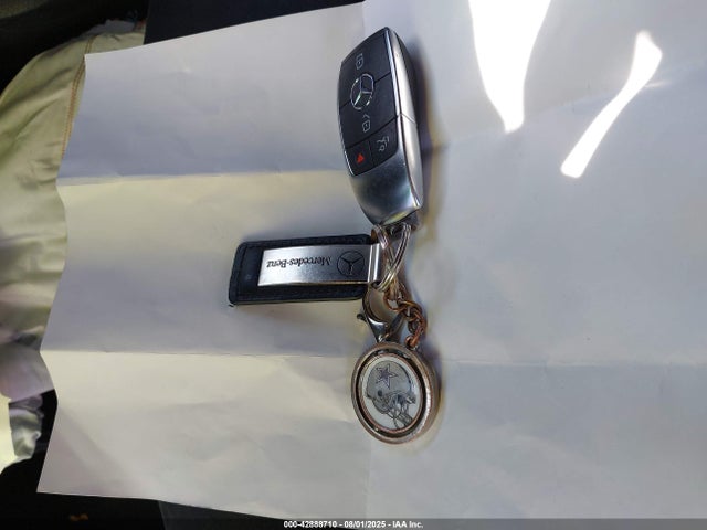 W1K5J4GBXNN282763 Mercedes-Benz m260