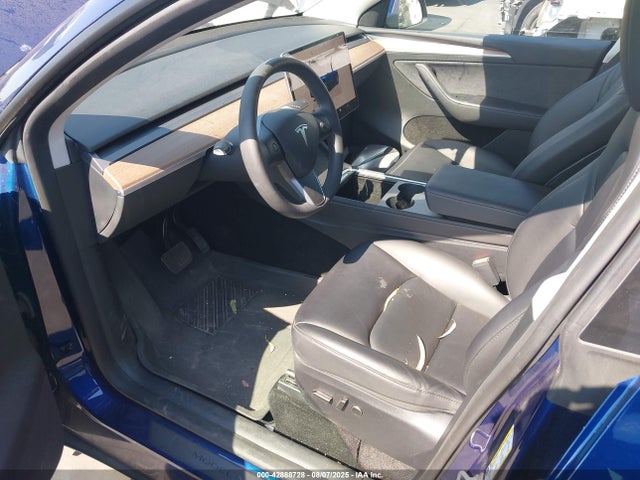 7SAYGAEE0PF859578 Tesla Model Y