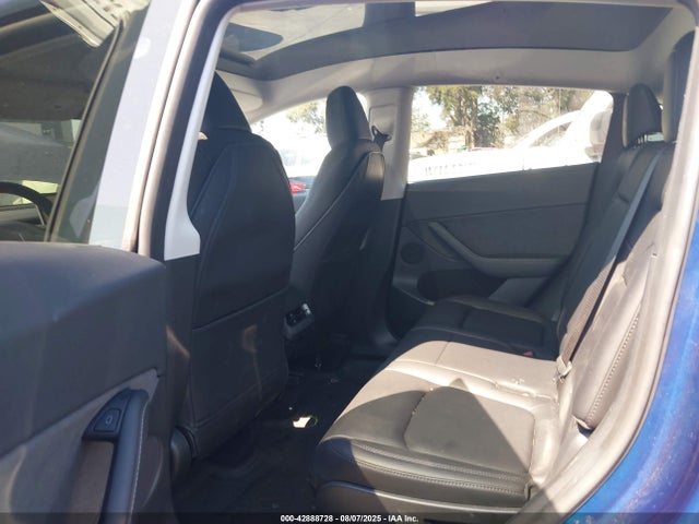 7SAYGAEE0PF859578 Tesla Model Y