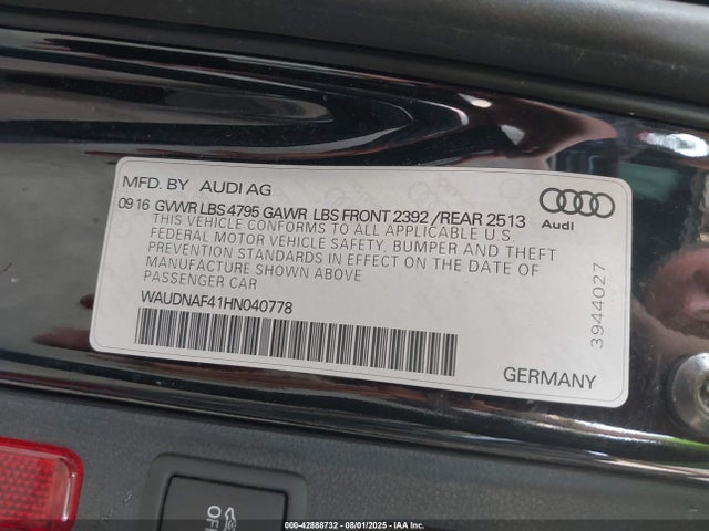2017 AUDI A4 WAUDNAF41HN040778 Photo 8