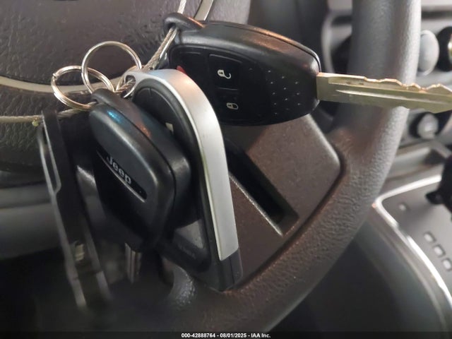 Jeep 2017 2017 1C4NJRBB7HD181267 Image 11