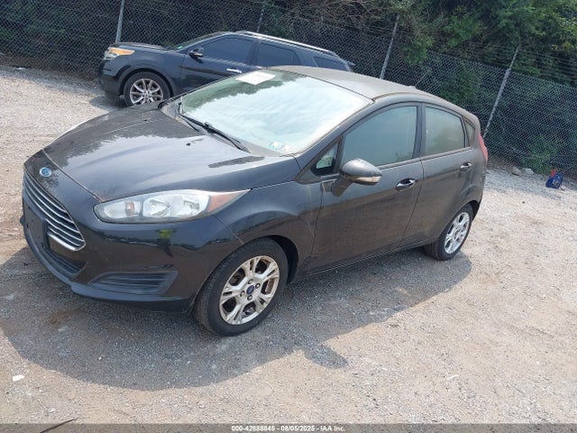 Ford 2014 2014 3FADP4EJ1EM182632 Image 2