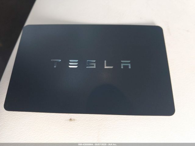 2025 TESLA MODEL Y 7SAYGDEE3SA356523 Photo 10