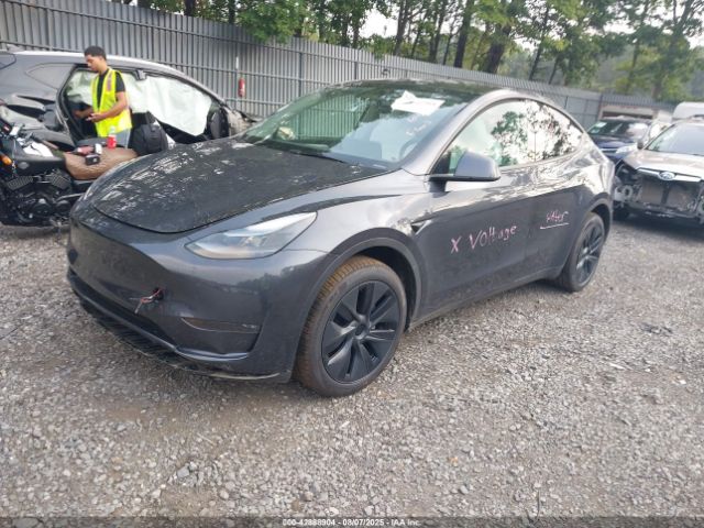 2025 TESLA MODEL Y 7SAYGDEE3SA356523 Photo 1