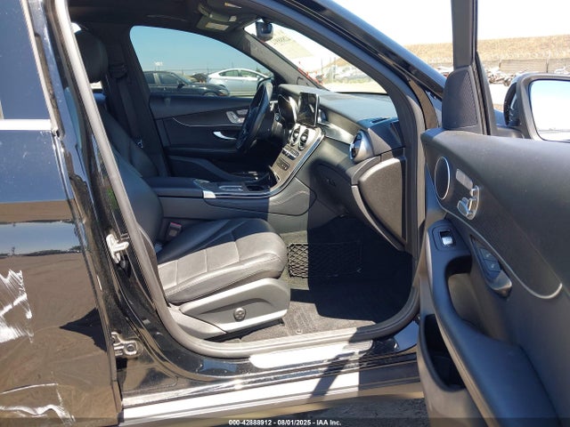 W1N0G8DBXLV256300 Mercedes-Benz m264