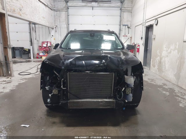 3GKALVEV5ML343915 GMC lyx