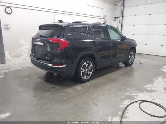 3GKALVEV5ML343915 GMC lyx