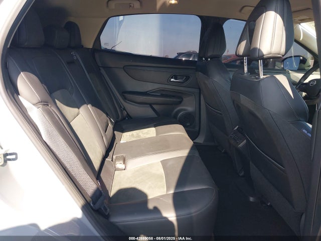 Nissan motor 2024 JN1CF0BB1RM737324 Image 8