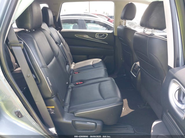 Infiniti 2019 2019 5N1DL0MM4KC553236 Image 8