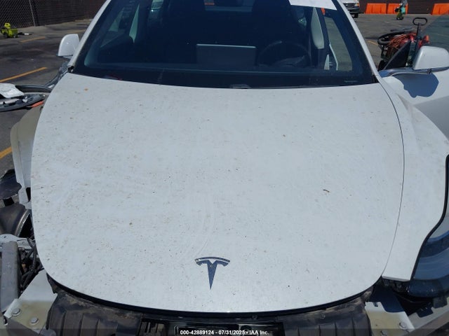 2018 TESLA MODEL 3 5YJ3E1EB0JF094690 Photo 9
