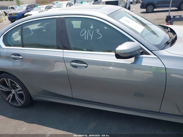 BMW 330I 2024 3MW69FF0XR8D89496 Image 13
