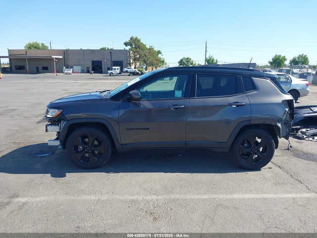 Jeep Compass 2019 3C4NJCBB1KT743498 Image 15