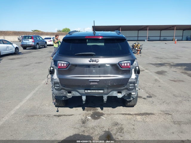 Jeep Compass 2019 3C4NJCBB1KT743498 Image 17