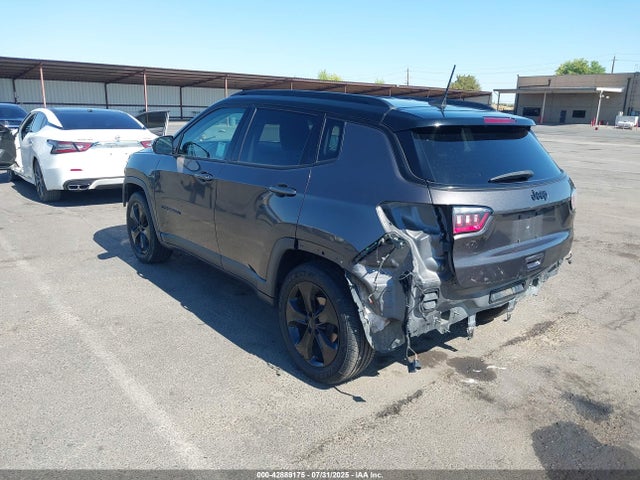 Jeep Compass 2019 3C4NJCBB1KT743498 Image 3